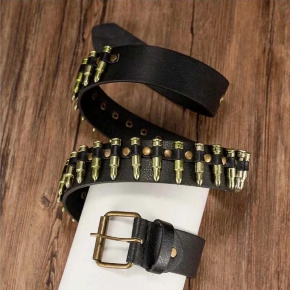 COPY - 🚨 LAST ONE!! Bold Black and Bronze Bullet belt with Striking Design - Picture 2 of 9